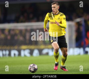 London, England, 7. März 2023. Nico Schlotterbeck von Borussia Dortmund während des UEFA Champions League-Spiels auf der Stamford Bridge, London. Der Bildausdruck sollte lauten: David Klein/Sportimage Stockfoto