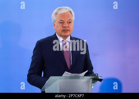 Lemberg, Ukraine 3. märz 2023. Didier Reynders nimmt an einem Gipfeltreffen "United for Justice" Teil, um Anschuldigungen über Kriegsverbrechen in der Ukraine zu diskutieren, die inmitten Russlands Angriffs auf die Ukraine verübt wurden. Stockfoto