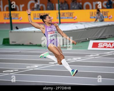 Jazmin Sawyers aus Großbritannien und NI treten im Langsprung-Finale der Frauen bei der Europameisterschaft der Leichtathletik in der Ataköy Athletics Arena an Stockfoto