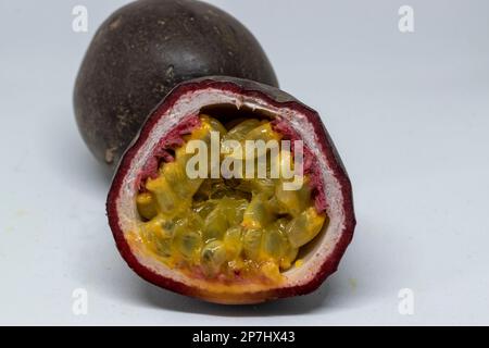 Passionsfrucht/Maracuja Stockfoto