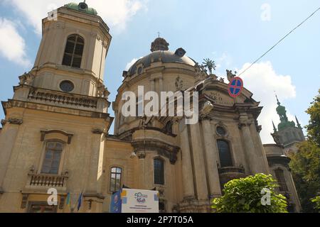 Architektur, Reisepanoramen, Landschaften, die die Natur der Stadt erschaffen Stockfoto