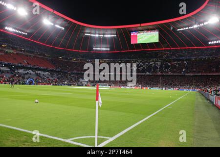 München, Deutschland. 08. März 2023. Während der UEFA Champions League, Fußballspiel zwischen dem FC Bayern München und Paris Saint-Germain am 08. März 2023 in der Allianz Arena, München, Deutschland Photo Ndrerim Kaceli Credit: Independent Photo Agency/Alamy Live News Stockfoto