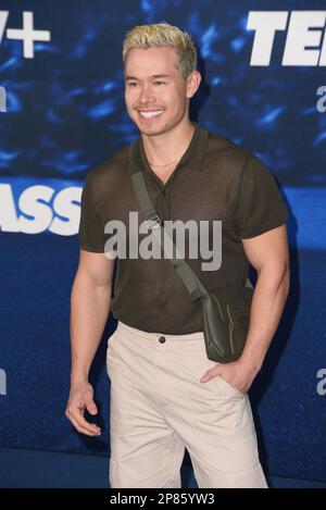 Colton Tran nimmt an der Premiere der Staffel 3 „Ted Lasso“ Teil. Stockfoto