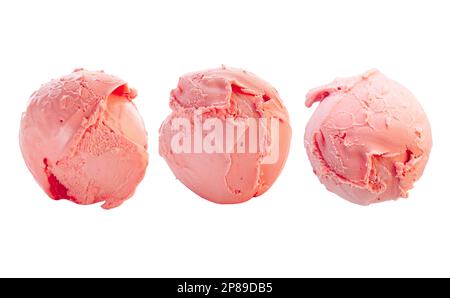 Erdbeer-Eis-Löffel in verschiedenen Winkeln und Strukturen. Stockfoto