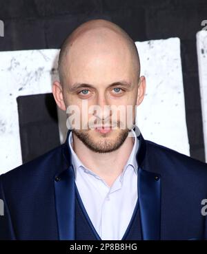 New York City, USA. 08. März 2023. Einar Kuusk nimmt an der New Yorker Premiere „Luther: The Falling Sun“ Teil, die am 8. März 2023 im Pariser Theater in New York City, NY, stattfindet © Steven Bergman/AFF-USA.COM Kredit: AFF/Alamy Live News Stockfoto