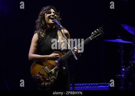Rom, Italien. 08. März 2023. Chiara Civello tritt während der âSono come sonoâ live im Auditorium Parco della Musica in Rom auf, Italien, am 8. März 2023 Kredit: Independent Photo Agency/Alamy Live News Stockfoto