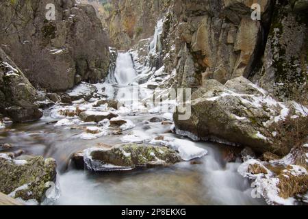 Purgatorio Waterfall, Rascafria, Madrid, Spanien Stockfoto