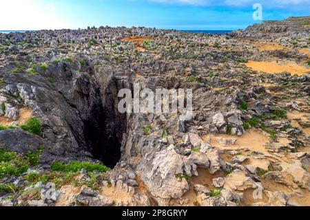 Felsküste, Felsen von Pría, Karstformation, Bufones de Pría, geschützte Landschaft der Orientalküste von Asturien, Llames de Pría, Asturien, Spanien, EU Stockfoto