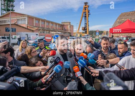 Barcelona, Barcelona, Spanien. 9. März 2023. 3 junge Arbeiter sind nach einem Erdrutsch in einem Kalibergwerk in SÃºria gefangen. Die Leichen der jungen Leute sind 900 Meter unter der Erde. (Kreditbild: © Marc Asensio Clupes/ZUMA Press Wire) NUR REDAKTIONELLE VERWENDUNG! Nicht für den kommerziellen GEBRAUCH! Kredit: ZUMA Press, Inc./Alamy Live News Stockfoto