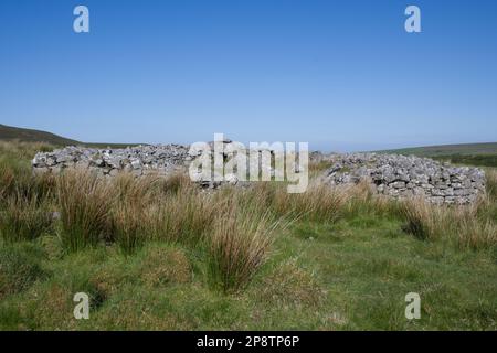 Cloghanmore Megalithic Court Grabmal in Malin More County Donegal EIRE Stockfoto