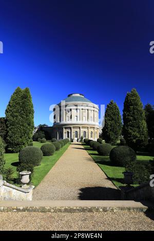 Rotunda und Gärten im Ickworth House in der Nähe von Bury St Edmunds, Suffolk, England Stockfoto