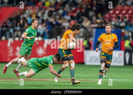 Vancouver, Kanada. 5. März 2023. Henry Paterson (R2) aus Australien wehrt sich während des 3. Tages – HSBC Canada Sevens 2023 Bronze-Finale ab Stockfoto