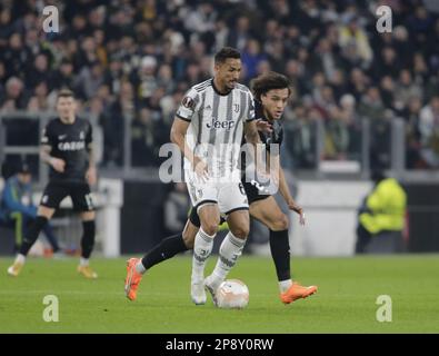 Turin, Italien. 09. März 2023. Danilo of Juventus während der UEFA Europa League, Fußballspiel zwischen Juventus und Freiburg am 09. März 2023 im Allianz Stadium, Turin, Italien Foto Ndrerim Kaceli Credit: Independent Photo Agency/Alamy Live News Stockfoto