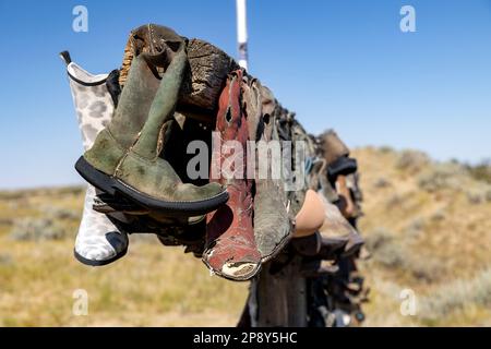 Nahaufnahme von John Both Cowboy Boot Archway in den Great Sand Hills, Saskatchewan, Kanada Stockfoto