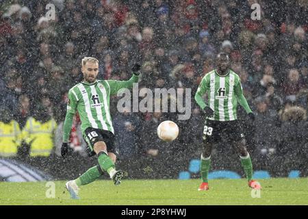 Manchester, Großbritannien. 09. März 2023. Germán Pezzella durante o jogo entre Manchester United gegen Real Betis, in Old Trafford, Manchester, England. Man United hat 4-1 gewonnen (Foto: Richard Callis/Sports Press Photo/C – FRIST VON EINER STUNDE – FTP NUR AKTIVIEREN, WENN BILDER WENIGER ALS EINE STUNDE ALT sind – Alamy) Guthaben: SPP Sport Press Photo. Alamy Live News Stockfoto