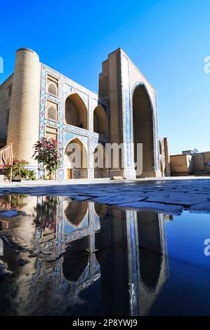 Ulug'bek Madrassah in Bukhara, Usbekistan. Stockfoto