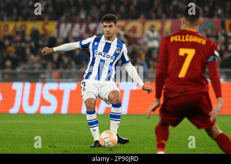 Rom, Italien. 09. März 2023. Martin Zubimendi (Real Sociedad) während des Fußballspiels der UEFA Europa League 2022-2023 zwischen AS Roma und Real Sociedad im Olympiastadion in Rom am 09. März 2022. Kredit: Unabhängige Fotoagentur/Alamy Live News Stockfoto