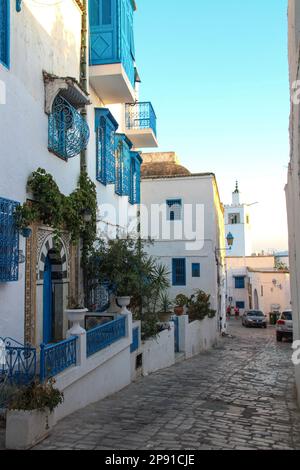 Weiß-blaue Stadt Sidi Bou Said, Tunesien, Nordafrika Stockfoto