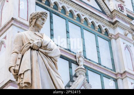 Dante Alighieri-Statue in Florenz, Toskana, Italien Stockfoto