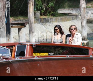 Chris Pine und Gemma Chan kommen zum Filmfestival in Venedig 2022 Stockfoto