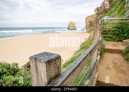 Blick auf Gibson Beach von der Gibson Steps, Great Ocean Road, Victoria, Australien Stockfoto