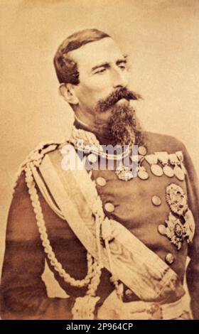 1860 c, ITALIEN : der italienische General Alfonso Ferrero LA MARMORA ( Torino 1804 - Firenze 1878 ) , Porträt von Duroni und Murer , Italien .- POLITIKER - POLITIKER - POLITIKER - POLITIKER - POLITICA - RISORGIMENTO - Militäruniform - uniforme divisa militare - Medaglia - medaglie - Medaillen - Rituto - Baffi - barba - Bart - Schnurrbart - Unità d' Italia - Risorgimento - foto storiche - foto storica - Bart - barba - Archivio GBB Stockfoto