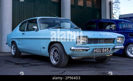 1971 Ford Capri 1600 GT, ausgestellt auf der Ford-Versammlung am 26. Februar 2023 im Bicester Heritage Centre. Stockfoto