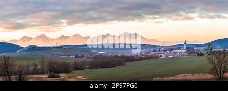 Spissky Stvrtok ist ein Dorf und eine Gemeinde im Bezirk Levoca in der Region Presov im Mittleren Osten der Slowakei. Stockfoto