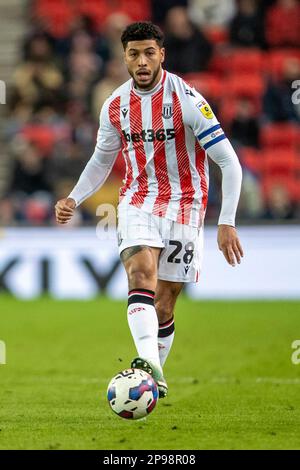 10. März 2023; bet365 Stadium, Stoke, Staffordshire, England; EFL Championship Football, Stoke City gegen Blackburn Rover; Josh Laurent von Stoke City Stockfoto