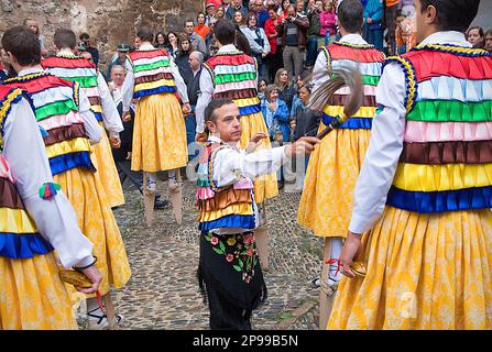 "Danza de Los Zancos" Volkstanz, Anguiano, La Rioja, Spanien Stockfoto