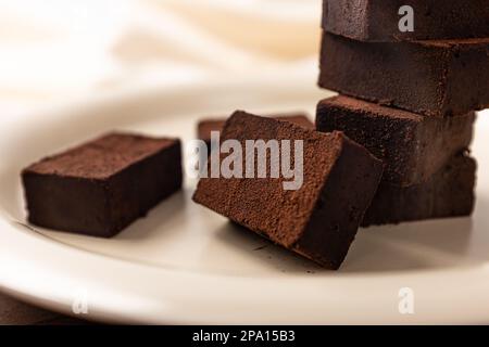 Weiches und süßes Dessert Pavé Schokolade Stockfoto