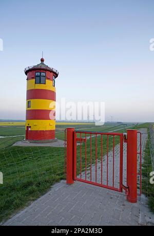 Leuchtturm, Pilsum, Greetsiel, Krummhoern, Ostfriesien, Deutschland Stockfoto