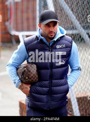 Der Kyle Walker von Manchester City kommt vor dem Premier League-Spiel im Selhurst Park, London, im Stadion an. Foto: Samstag, 11. März 2023. Stockfoto