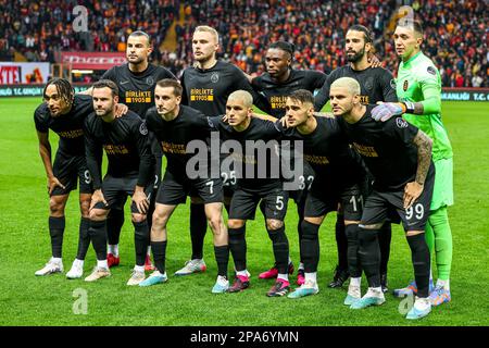 ISTANBUL, TURKIYE - 11. MÄRZ: Galatasaray-Spieler während des türkischen Super-Lig-Spiels zwischen Galatasaray und Kasimpasa am Nef Stadyumu am 11. März 2023 in Istanbul, Turkiye (Foto: /Orange Pictures) Stockfoto