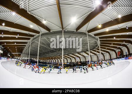 LEEUWARDEN - atmosphärisches Bild des Pelotons während der letzten Spitzenreiter des Marathon Cup. ANP VINCENT JANNINK niederlande raus - belgien raus Stockfoto