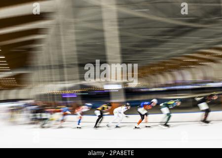 LEEUWARDEN - stimmungsvolles Bild des Pelotons, einschließlich Paulien Verhaar während der letzten Spitzenreiter des Marathon Cup. ANP VINCENT JANNINK Stockfoto