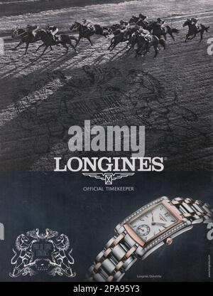 Longines Sehen Sie Longines Dolce Vita Damen Sehen Sie sich die Werbung des Longines Magazins an Stockfoto