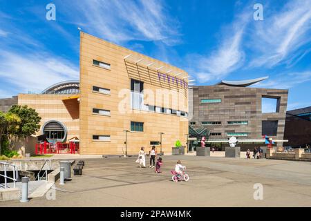 7. Dezember 2022: Wellington, Neuseeland - Te Papa Tongarewa, Museum von Neuseeland, am Ufer von Wellington. Stockfoto