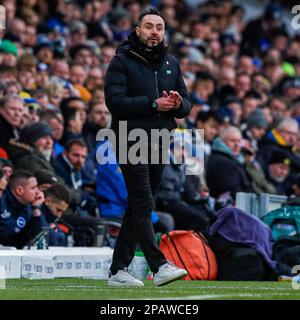 Leeds, Großbritannien. 11. März 2023. Brighton & Hove Albion Manager Roberto De Zerbi während des Premier League-Spiels Leeds United gegen Brighton und Hove Albion in Elland Road, Leeds, Großbritannien, 11. März 2023 (Foto von Flynn Duggan/News Images) in Leeds, Großbritannien, am 3./11. März 2023. (Foto: Flynn Duggan/News Images/Sipa USA) Kredit: SIPA USA/Alamy Live News Stockfoto