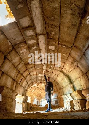 Sagalassos antike Stadt in der Nähe von Burdur, Türkei. Ruinen der oberen Agora in der römischen Stadt. Stockfoto