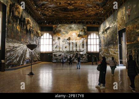 Venedig, Italien - 15. November 2022: Anselm Kiefer-Ausstellung in den Hallen des Dogenpalastes, Palazzo Ducale Stockfoto