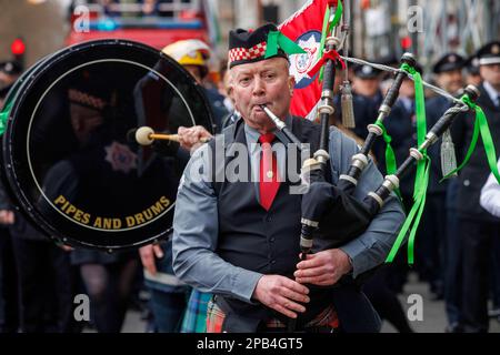 London, Großbritannien. 12. März 2023. Jährliche St. Patrick's Day Parade durch das Zentrum von London. Kredit: Mark Thomas/Alamy Live News Stockfoto