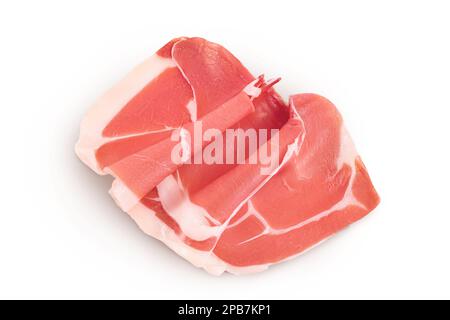 Italienischer Prosciutto Crudo oder spanischer Jamon. Roher Schinken isoliert auf weißem Hintergrund mit voller Schärfentiefe. Draufsicht. Flach liegend Stockfoto