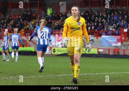 Crawley, Großbritannien. 12. März 2023. Crawley, England, März 12. 2023: Spieler des Spiels, Megan Walsh (BRI, 1) beim Barclays FA Women's Super League-Fußballspiel zwischen Brighton und Manchester City im Broadfield Stadium in Crawley, England. (Bettina Weissensteiner/SPP) Kredit: SPP Sport Press Photo. Alamy Live News Stockfoto