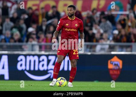 Rom, Italien. 12. März 2023. Georginio Wijnaldum von AS Roma während des Spiels der Serie A zwischen Roma und Sassuolo im Stadio Olimpico, Rom, Italien, am 12. März 2023. Kredit: Giuseppe Maffia/Alamy Live News Stockfoto