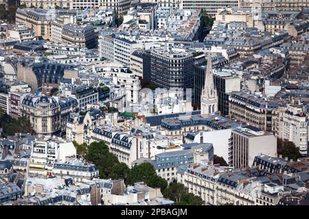 Die amerikanische Kathedrale in Paris vom Eiffelturm aus gesehen. Stockfoto