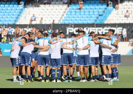 Avellaneda, Argentinien, 12, März 2023. Racing Club Team vor dem Spiel zwischen Racing Club und Club Atletico Sarmiento, Spiel 7, Professional Soccer League of Argentina 2023 (Liga Profesional de Futbol 2023 - Torneo Binance). Kredit: Fabideciria. Stockfoto