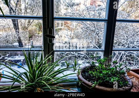 Winter am Ihme Zentrum Hannover. Stockfoto