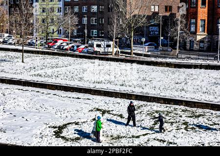 Winter am Ihme Zentrum Hannover. Stockfoto