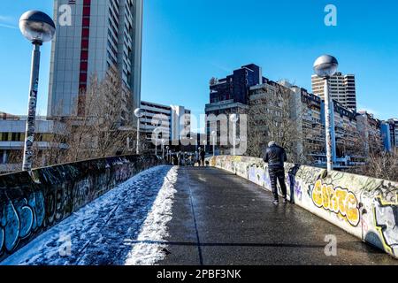 Winter am Ihme Zentrum Hannover. Stockfoto